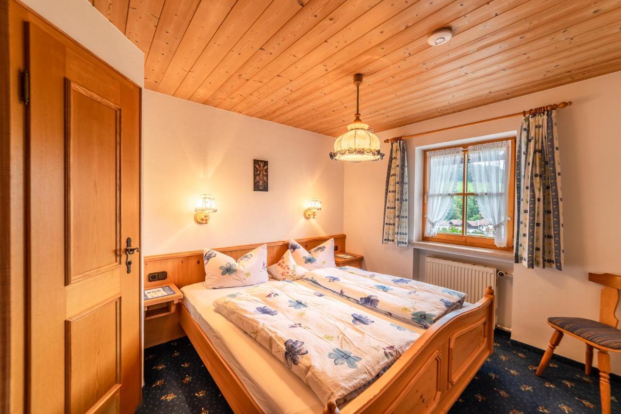 Ferienwohnungen Hollweger Inkl. Chiemgaukarte Ruhpolding Exterior foto